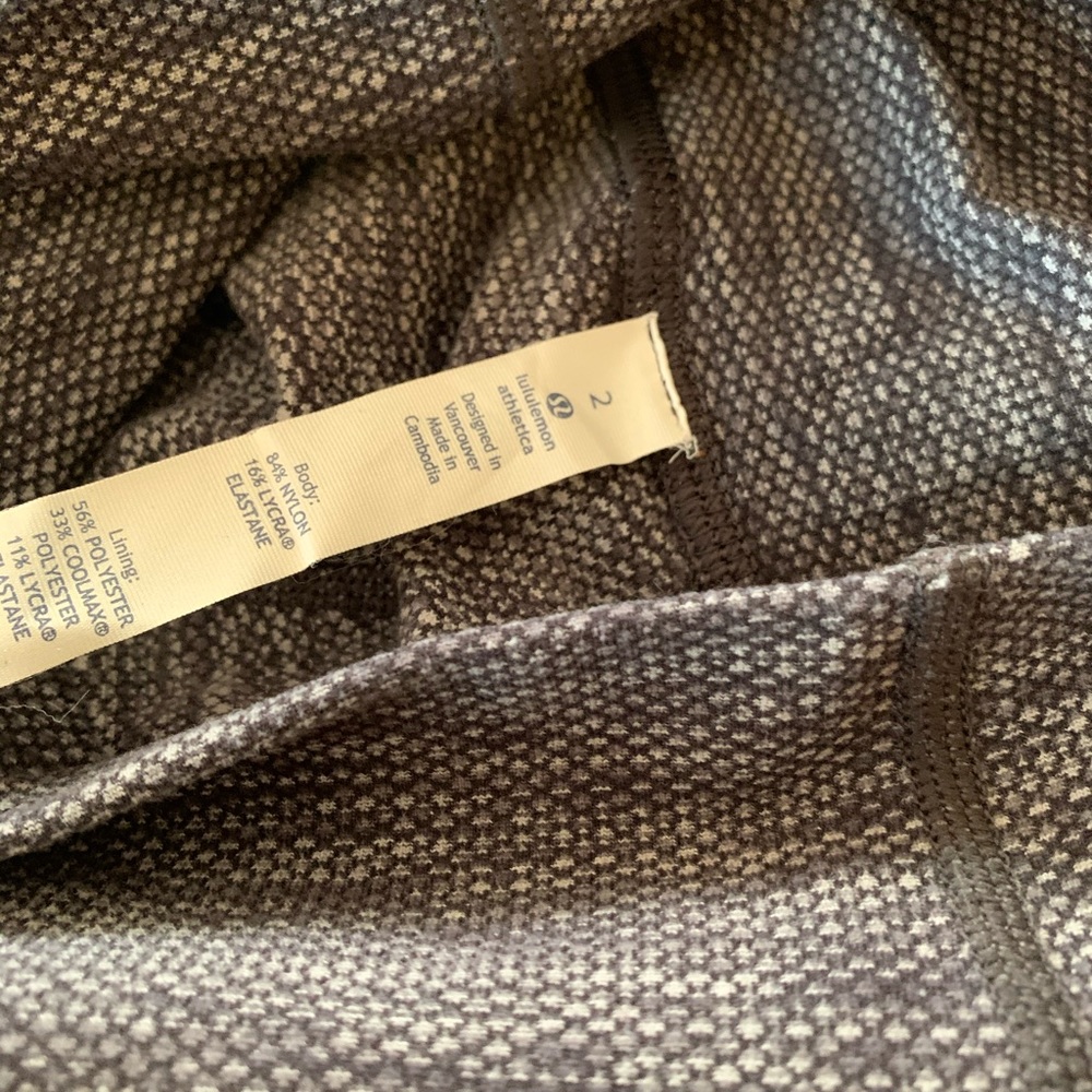 Lululemon gray leggings - Picture 5 of 6